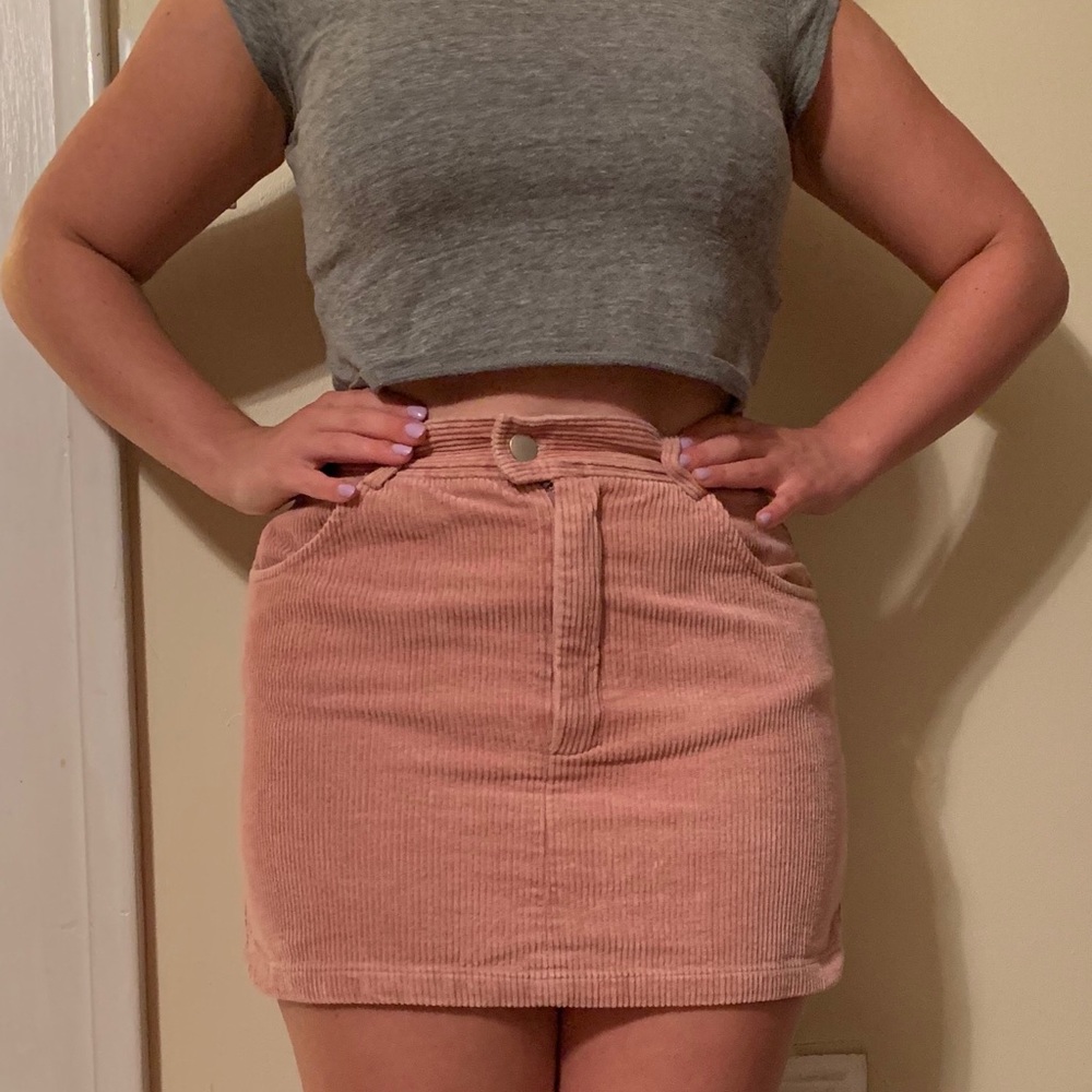 Kendall & Kylie Pink Skirt - Picture 2 of 5